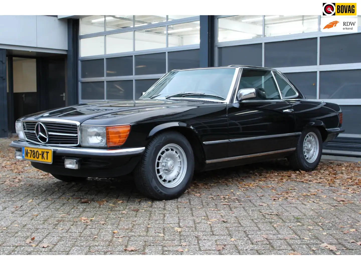 Mercedes-Benz SL 380 Negro - 1