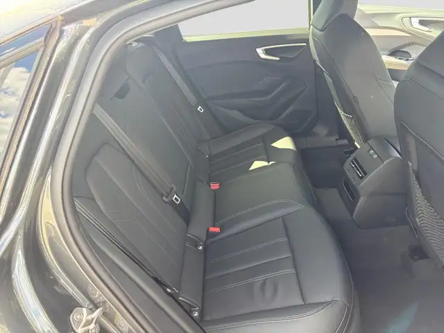 Audi A5 view 15