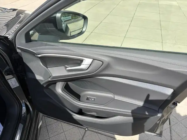 Audi A5 view 14