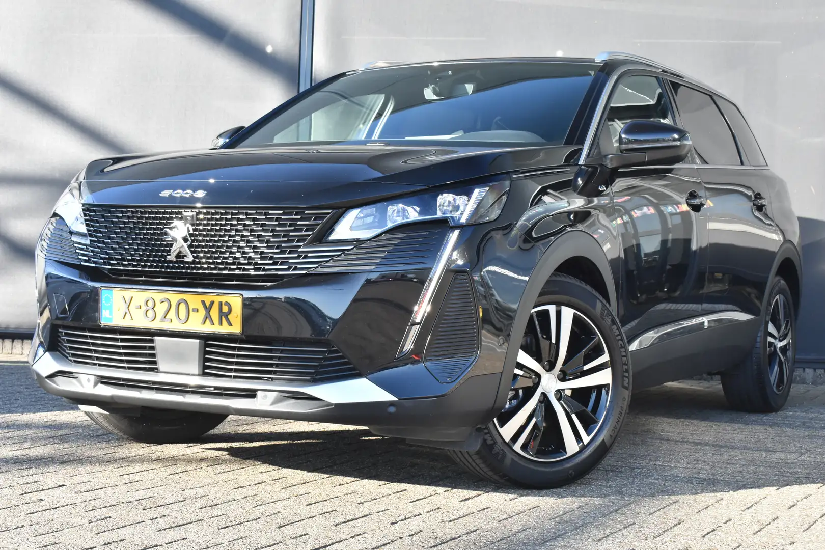 Peugeot 5008 1.2 Hybrid GT 136pk Automaat 7p. | Adaptive Cruise Noir - 1