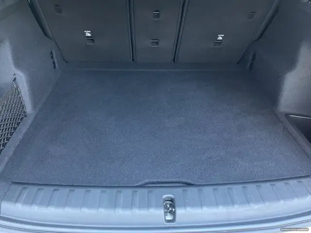 BMW X1 view 12