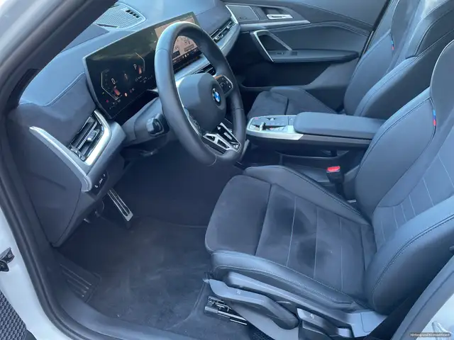BMW X1 view 10