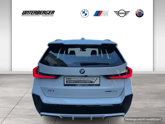 BMW X1 view 5