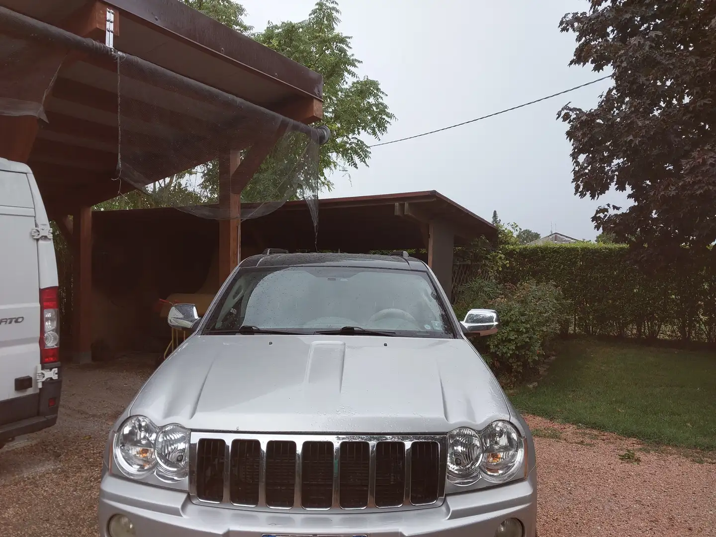 Jeep Grand Cherokee Grand Cherokee 3.0 V6 crd Laredo auto Срібний - 1