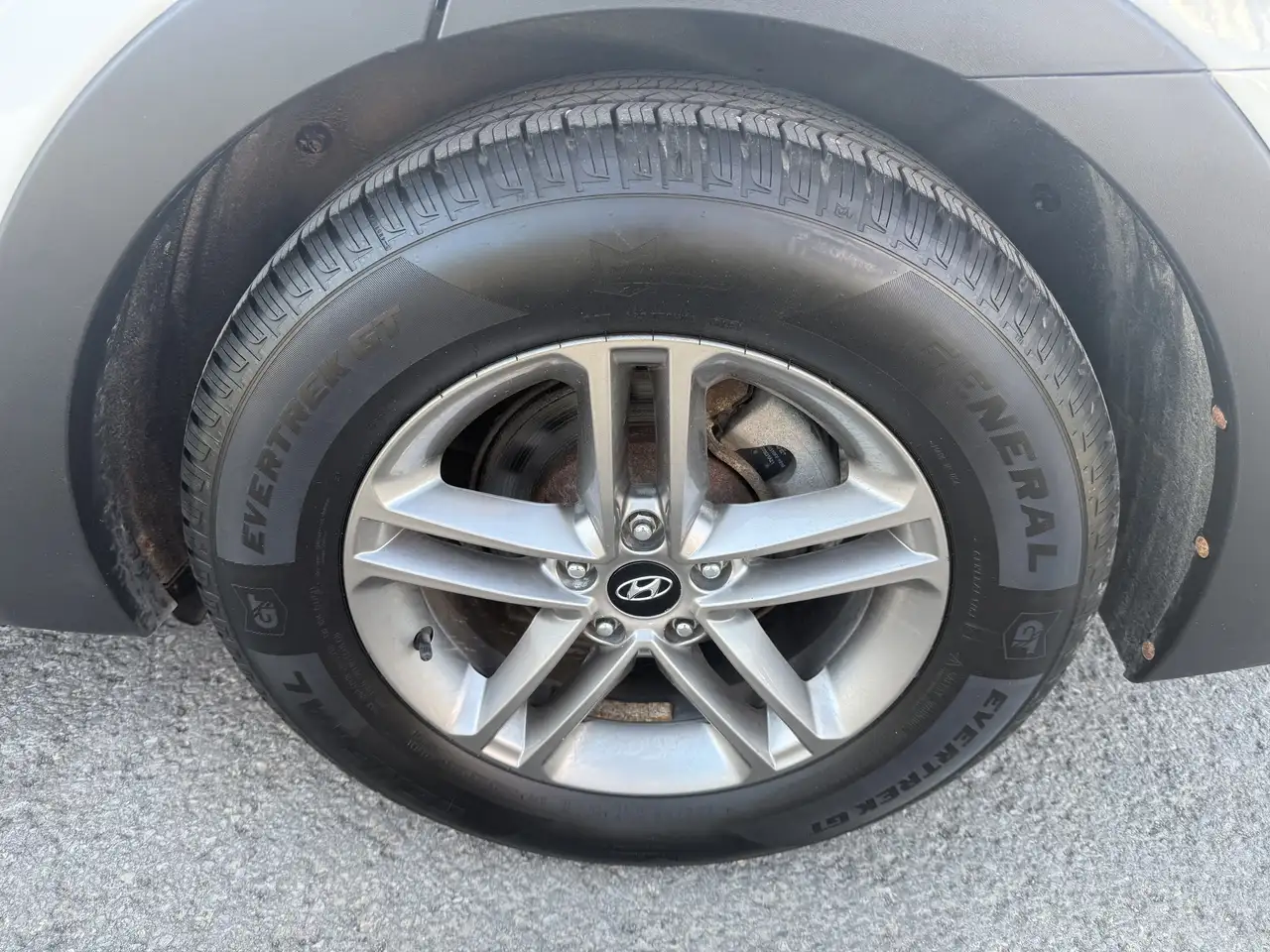 Hyundai SANTA FE снимка Hyundai SANTA FE