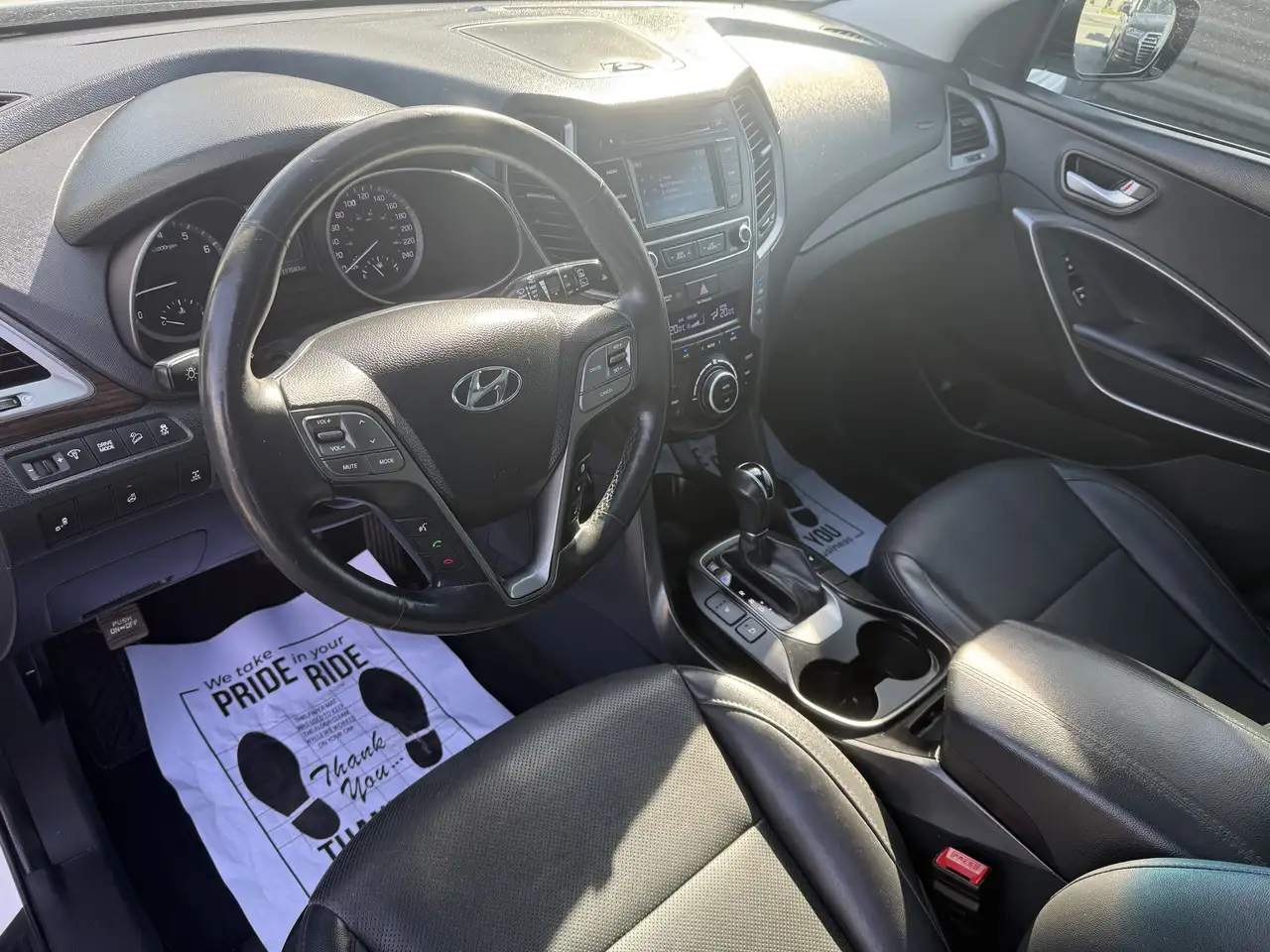Hyundai SANTA FE снимка Hyundai SANTA FE