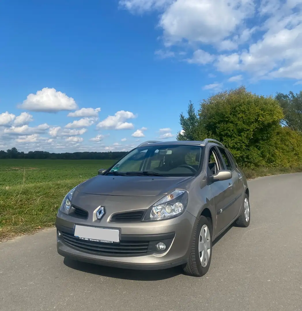 Renault Clio TÜV NEU, 1.2 16V TCE Grandtour Edition Dynamique - 1