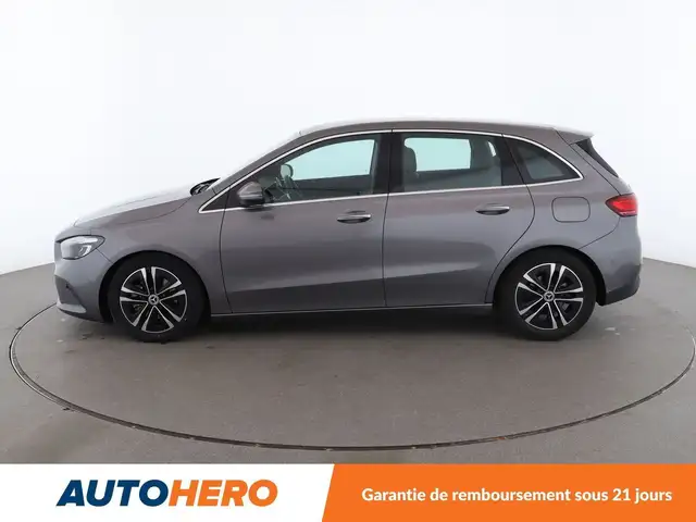 Mercedes-Benz B-Class view 3