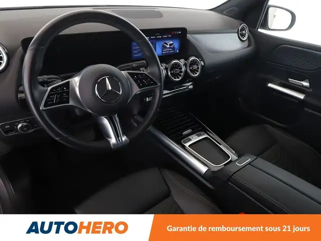 Mercedes-Benz B-Class view 11