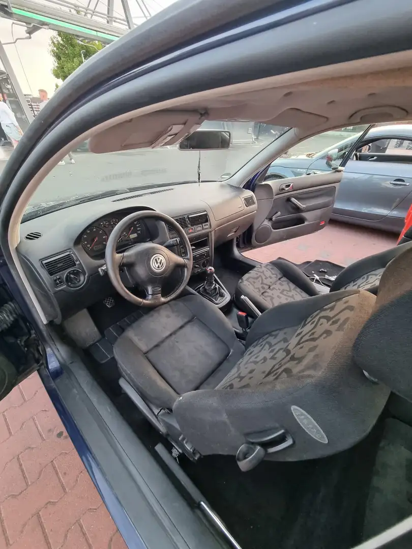 Volkswagen Golf 1.4 - 2