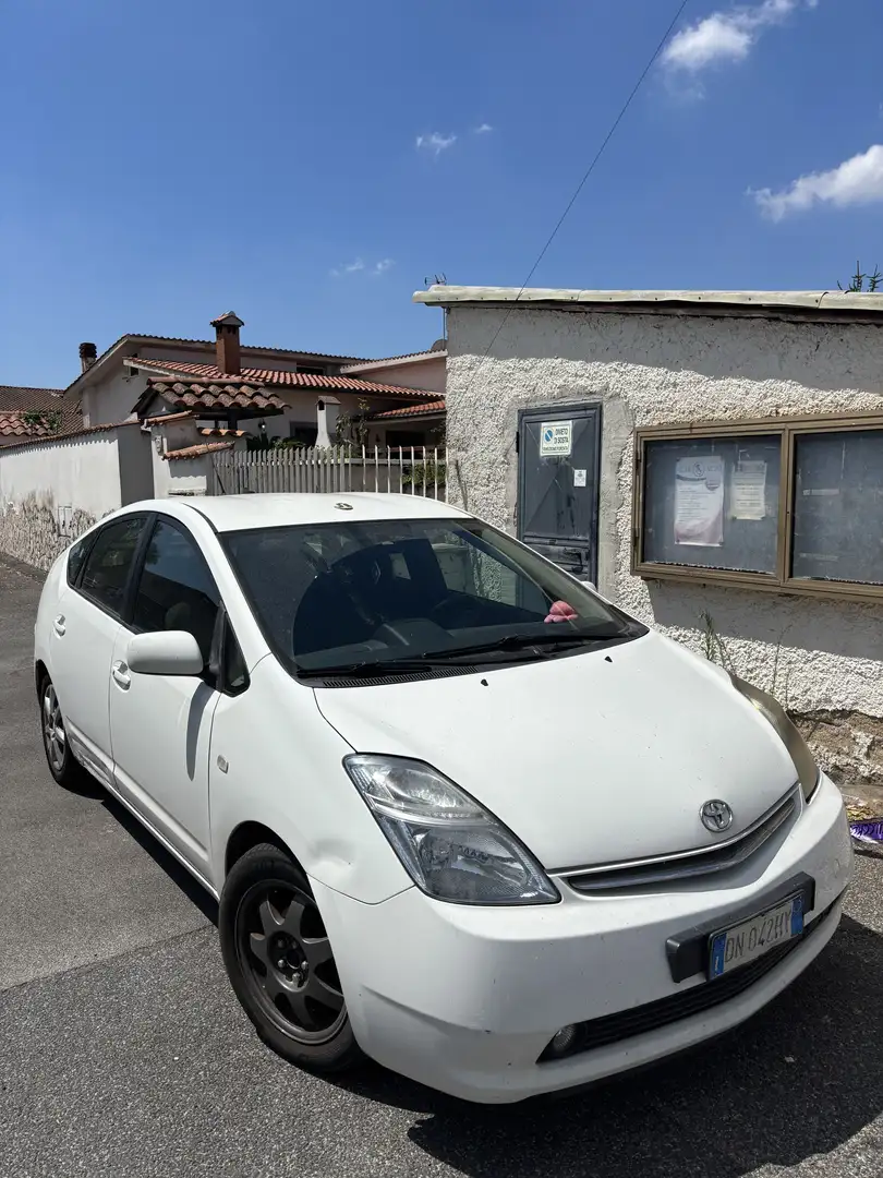 Toyota Prius 22ª serie 1.5 ibrida - 2