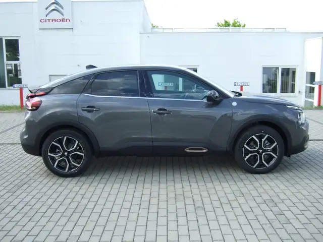 Citroen E-C4 Electric e-C4 C-Series 136 Navigation Sitzheizung