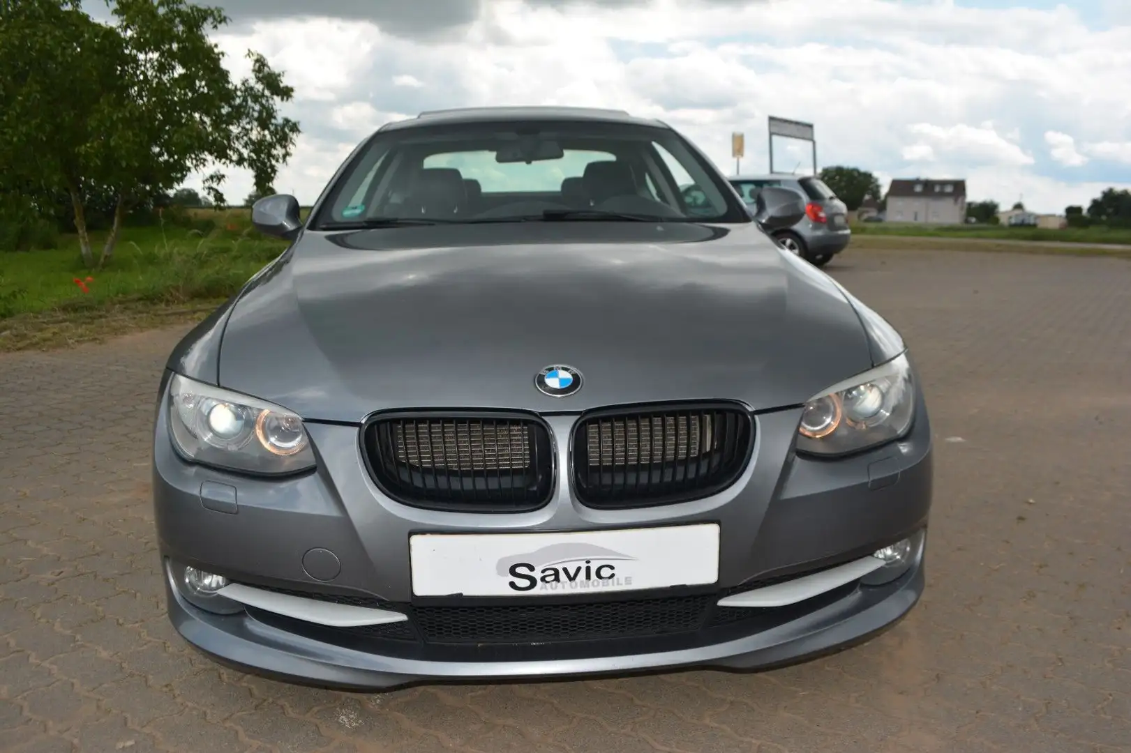 BMW 320 i Coupe NAVI / XENON / SD Grigio - 2