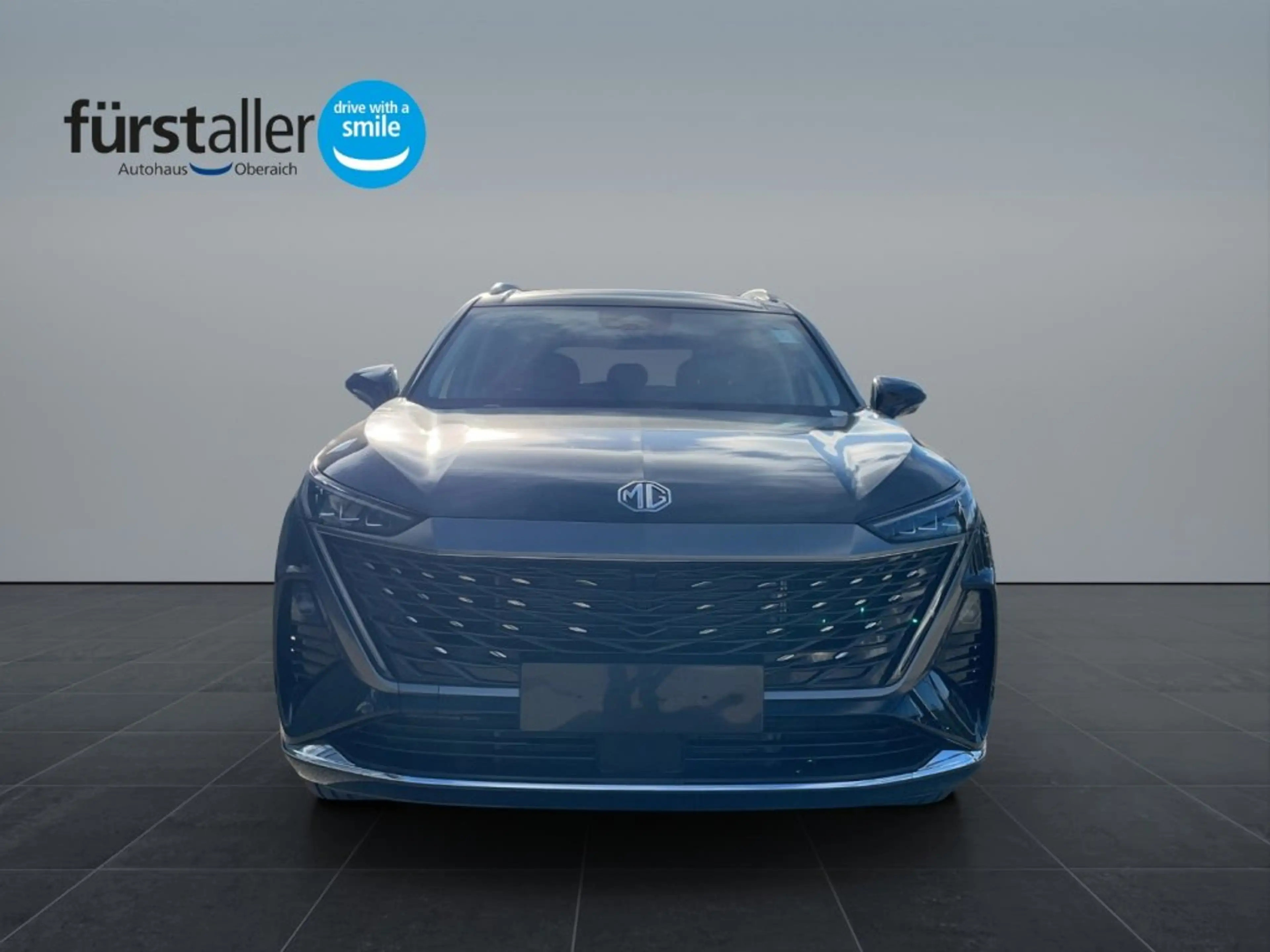 MG MGS9 PHEV Luxury MY25 — photo 2