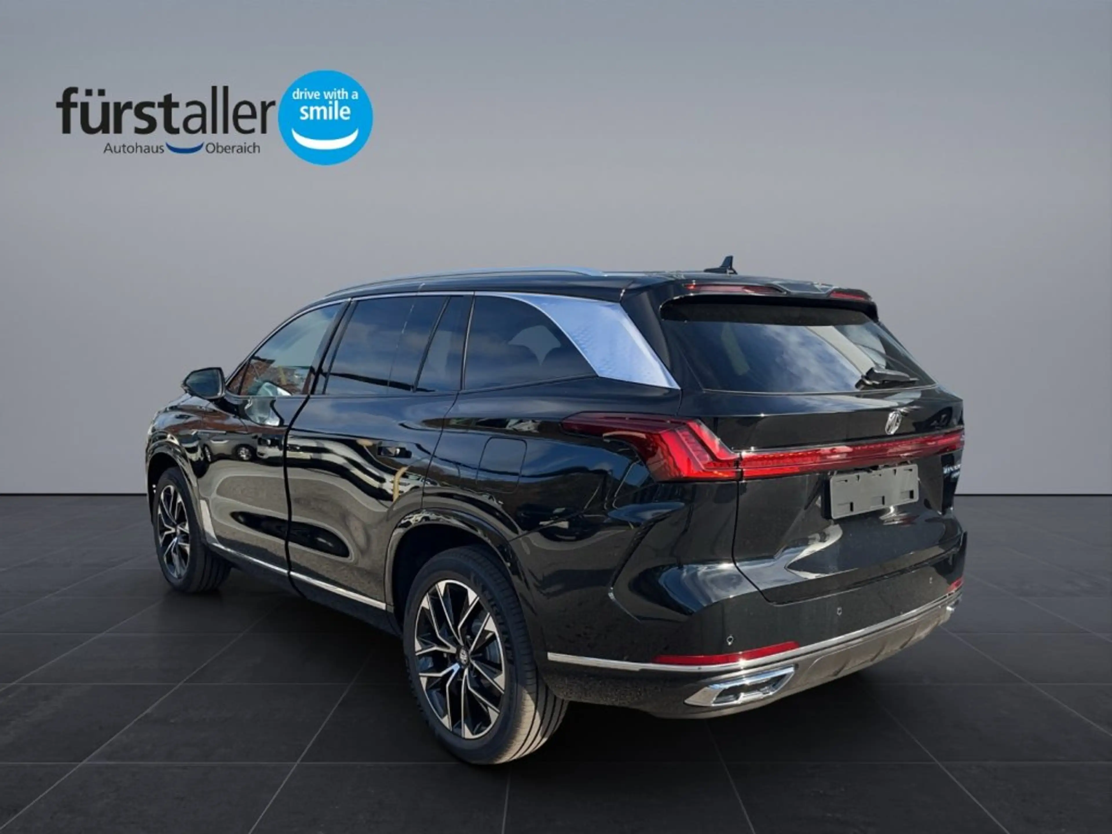 MG MGS9 PHEV Luxury MY25 — photo 7