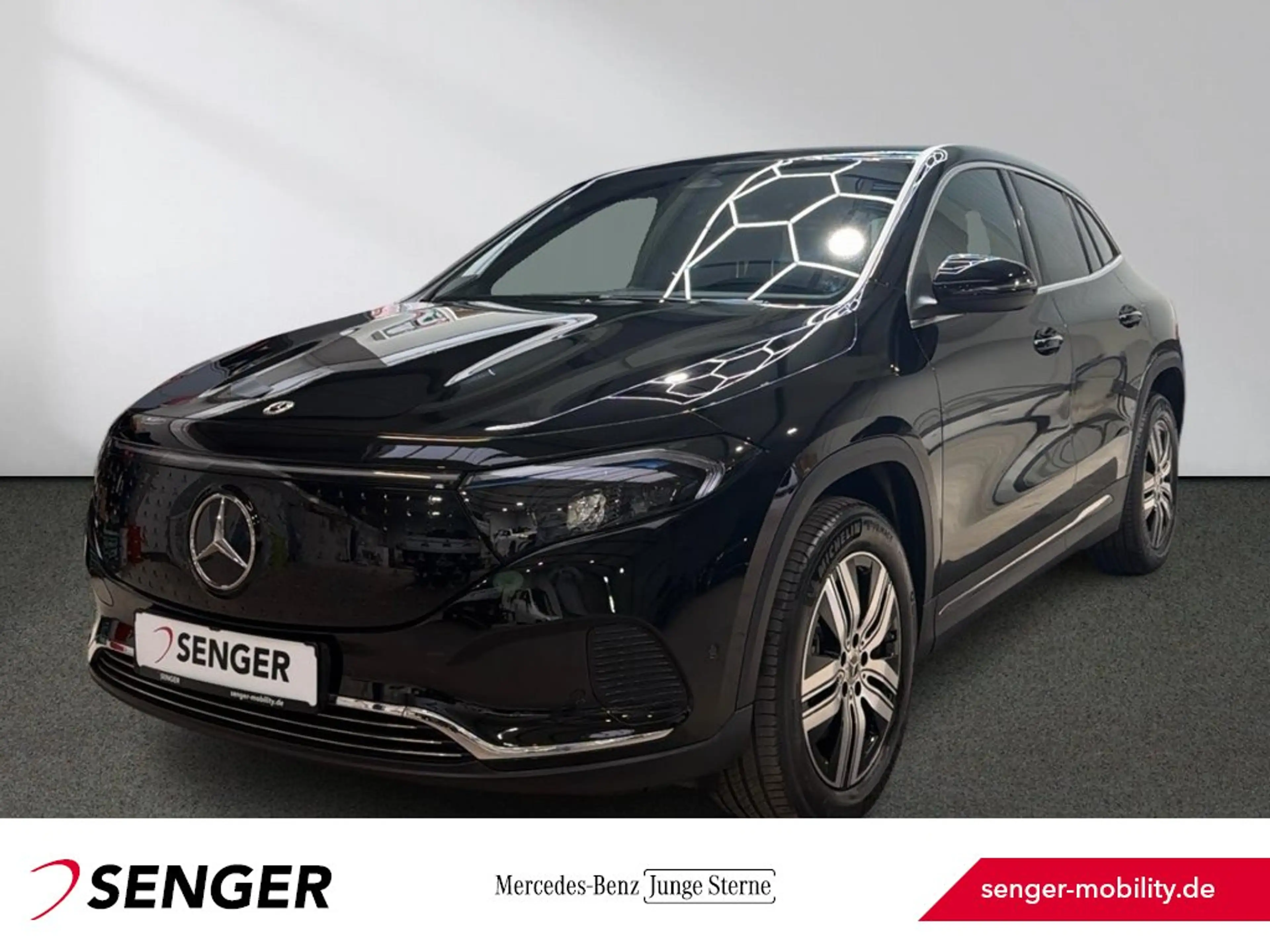 Mercedes-Benz EQA 250 + Progressive Distr. Kamera CarPlay AHK