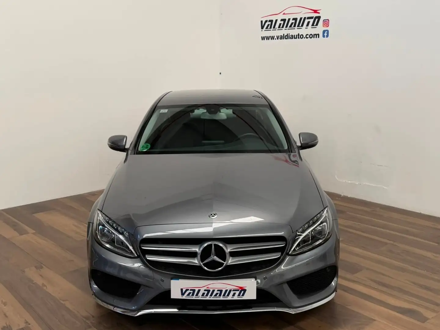 Mercedes-Benz C 220 d Gris - 2