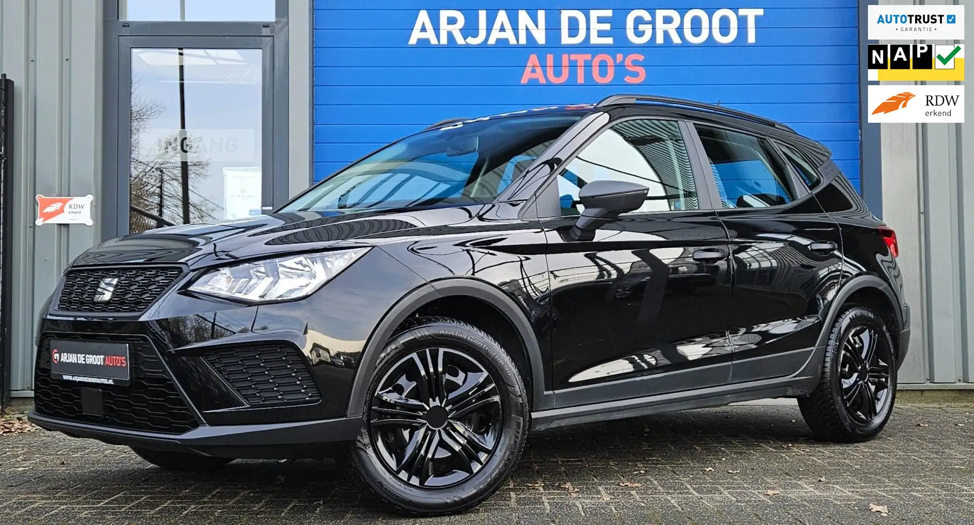 SEAT Arona 1.0 TSI Style Airco Parkeersensoren Bleutooth 12-2 Negro - 1