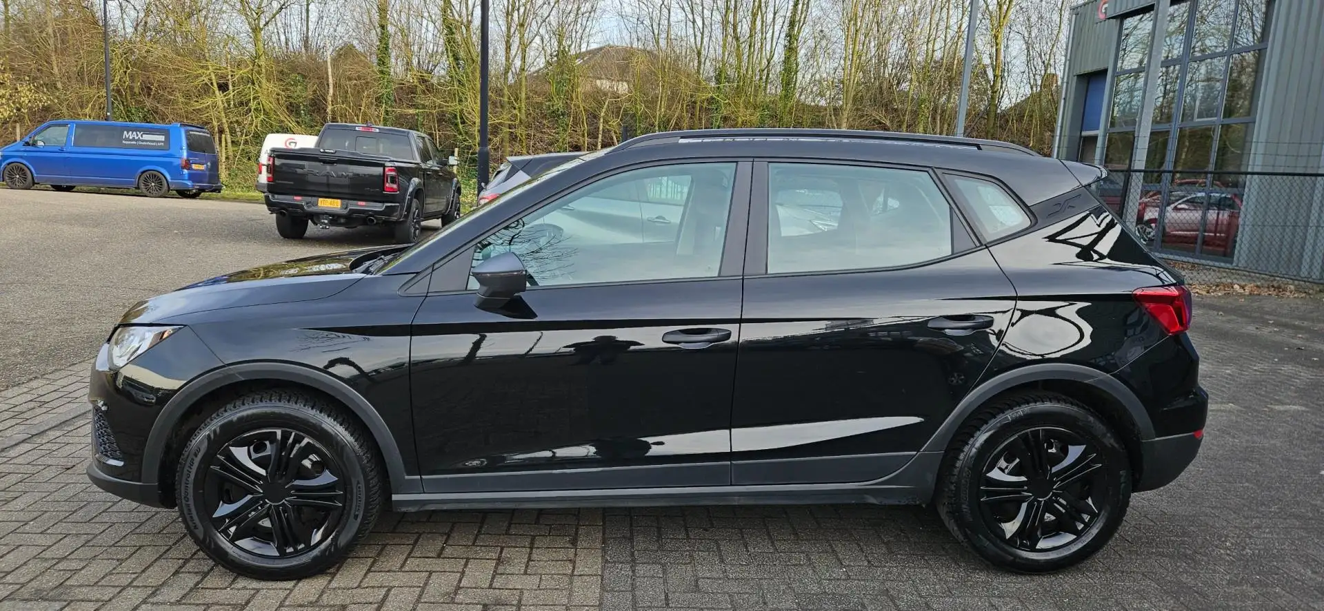 SEAT Arona 1.0 TSI Style Airco Parkeersensoren Bleutooth 12-2 Negro - 2