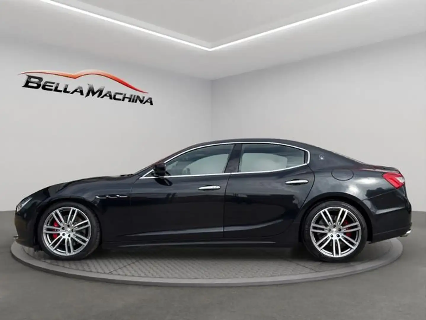 Maserati Ghibli 3.0 V6 DS 275CV RWD Negro - 2