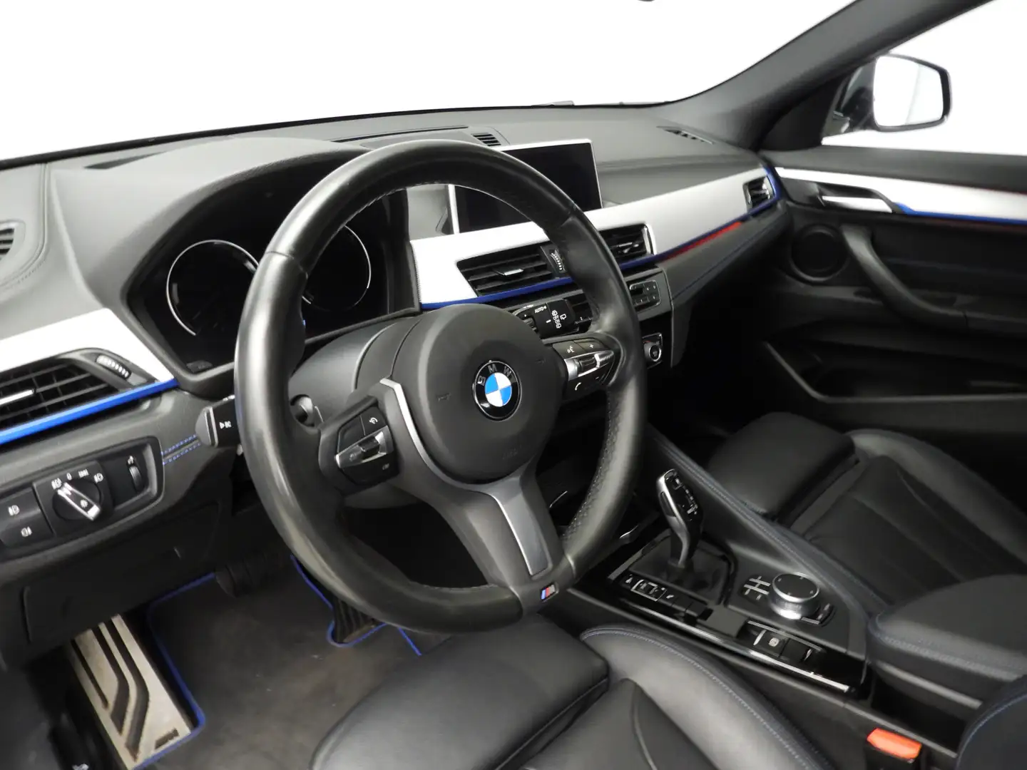 BMW X2 sDrive20d M-Sportpakket LED / Leder / HUD / Trekha Black - 2