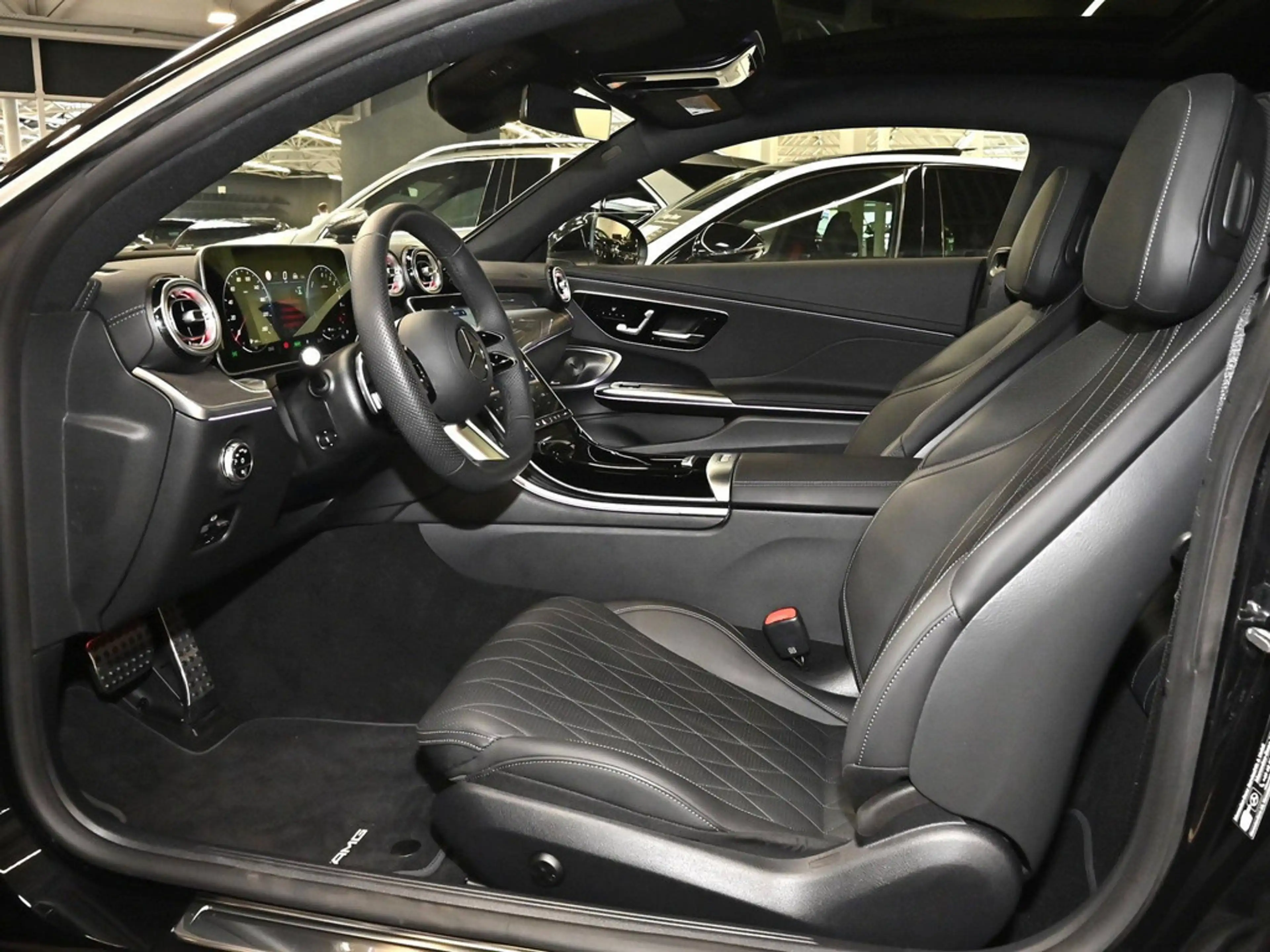 Mercedes-Benz CLE 300 e AMG Sport Advanced+ ACC PANO LED BT — photo 13