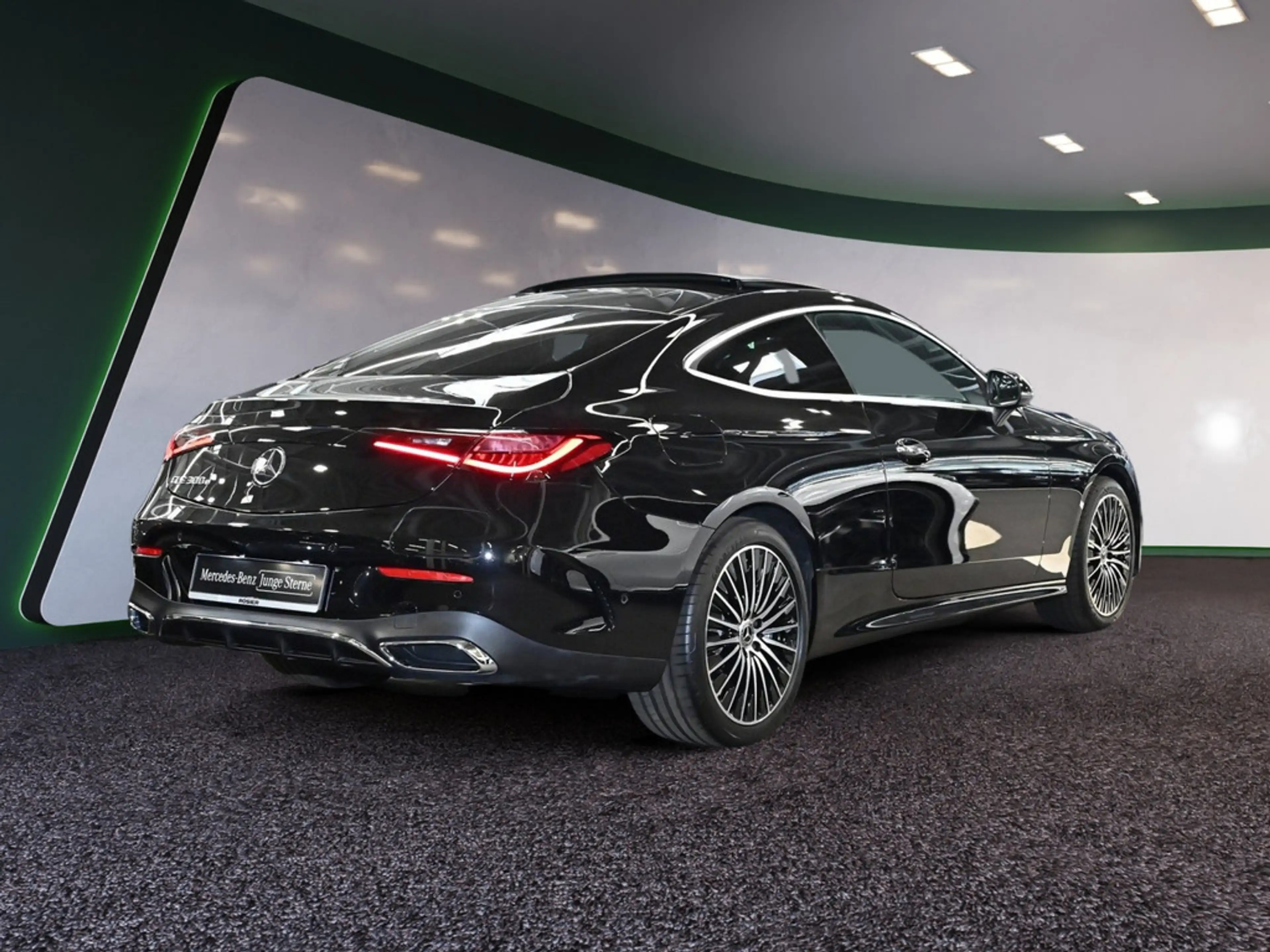 Mercedes-Benz CLE 300 e AMG Sport Advanced+ ACC PANO LED BT — photo 9