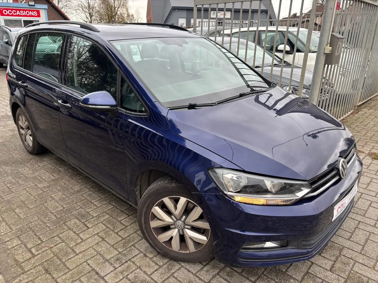 Volkswagen Touran Touran 1.6 TDi SCR Highline 7 places Bleu - 1