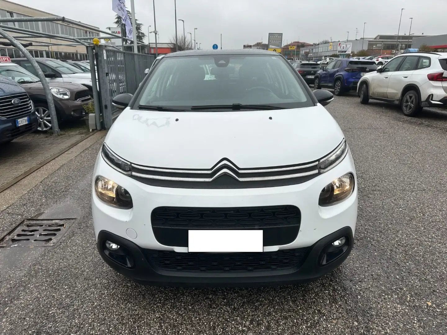 Citroen C3 1.2 PureTech 82CV Feel Weiß - 2