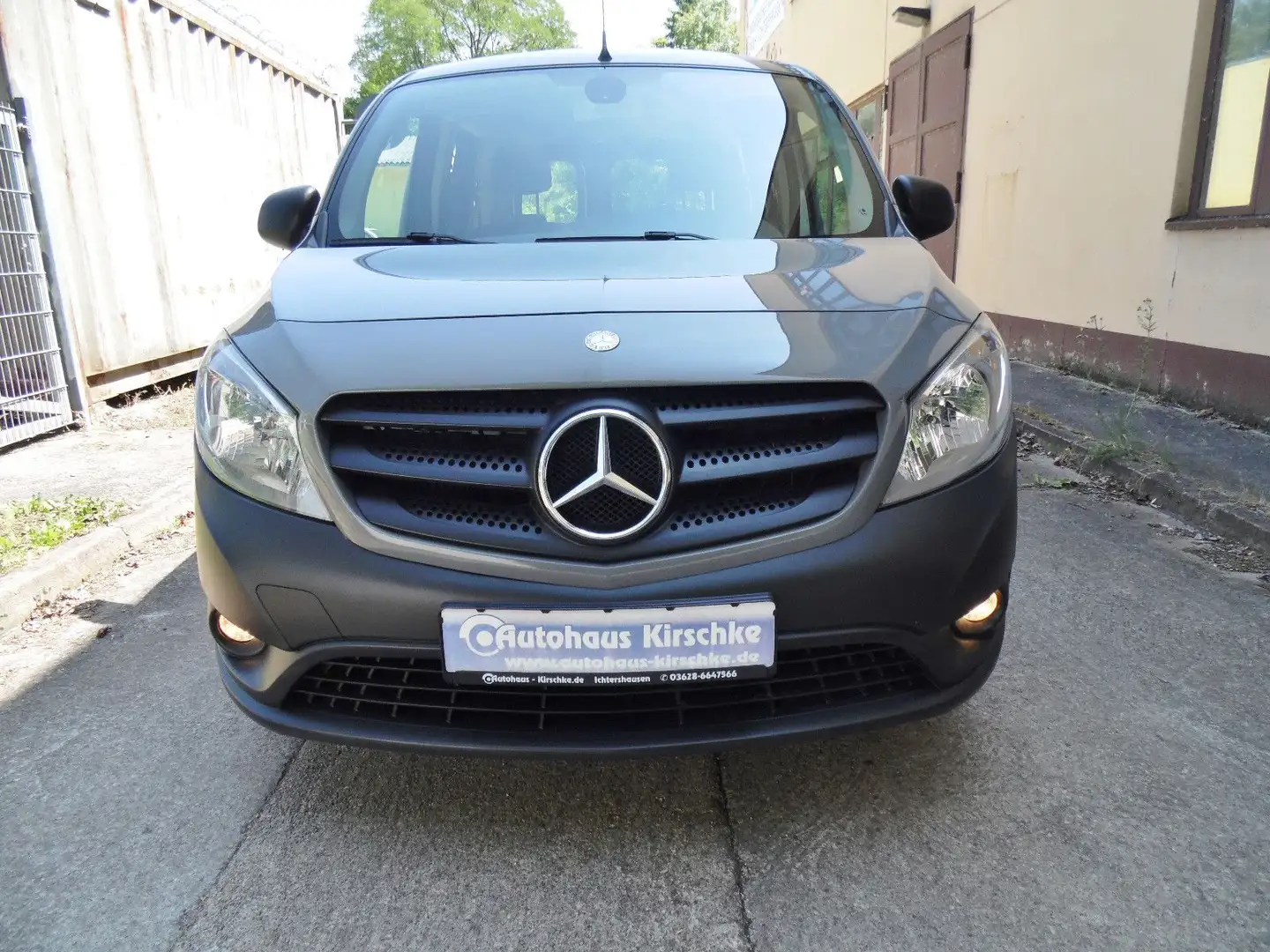 Mercedes-Benz Citan Kombi 109 CDI lang/Klima/Heckflügelt./AHK Grau - 2