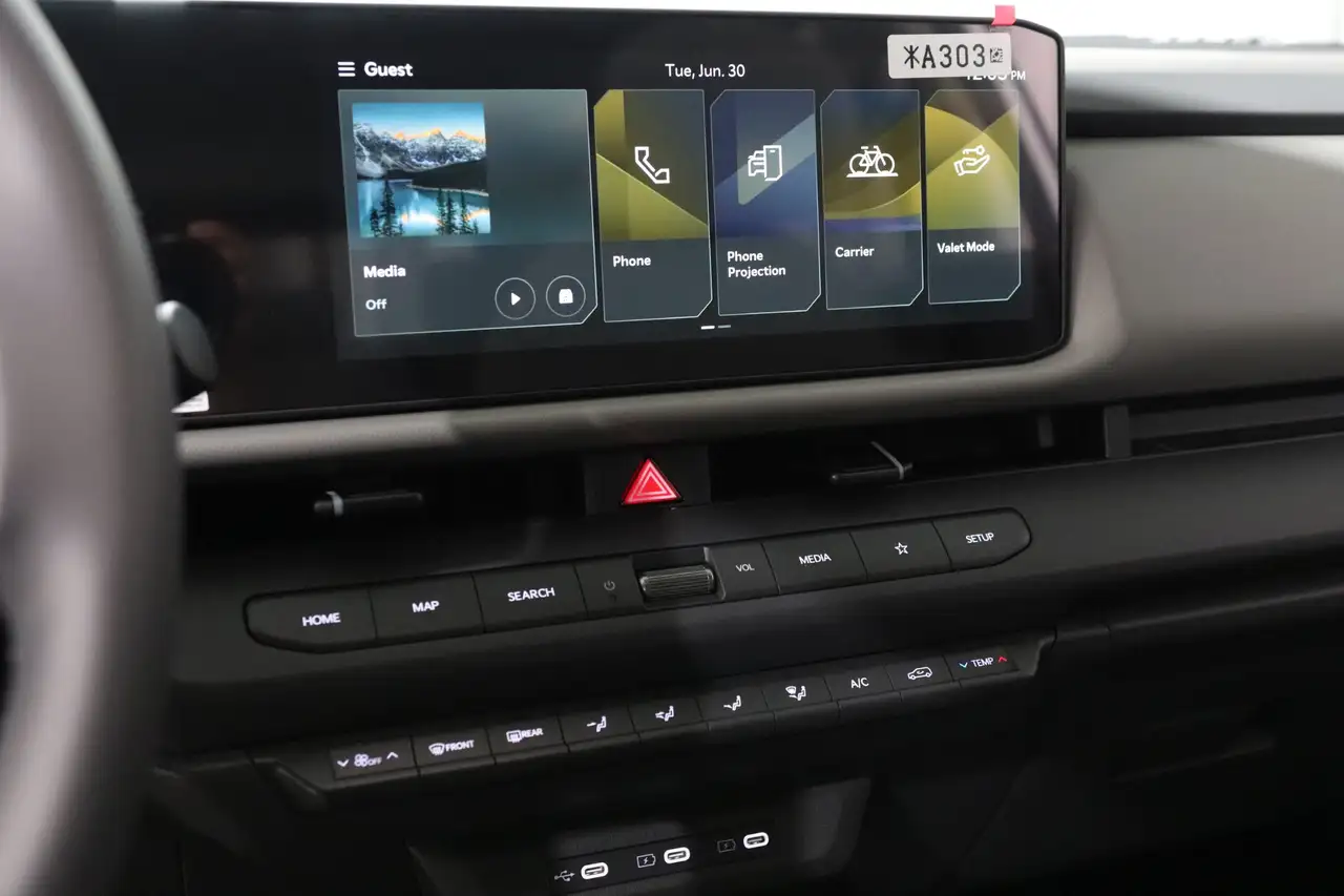 Kia Seltos снимка Kia Seltos