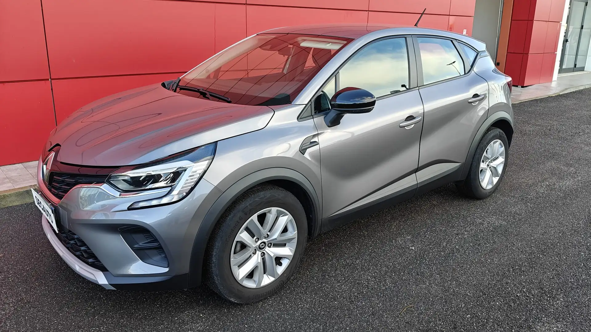 Renault Captur 1.0 TCe Equilibre Grigio - 2