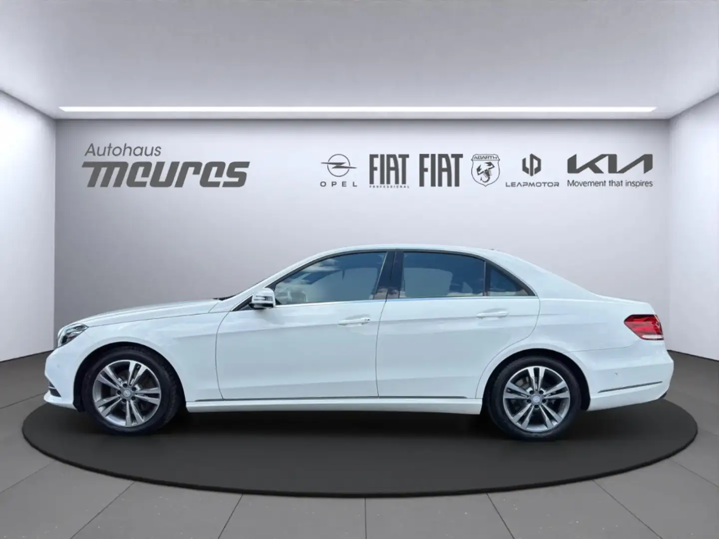 Mercedes-Benz E 250 CGI BlueEfficiency Avantgarde e-Sitze Memory Sitze Blanco - 2