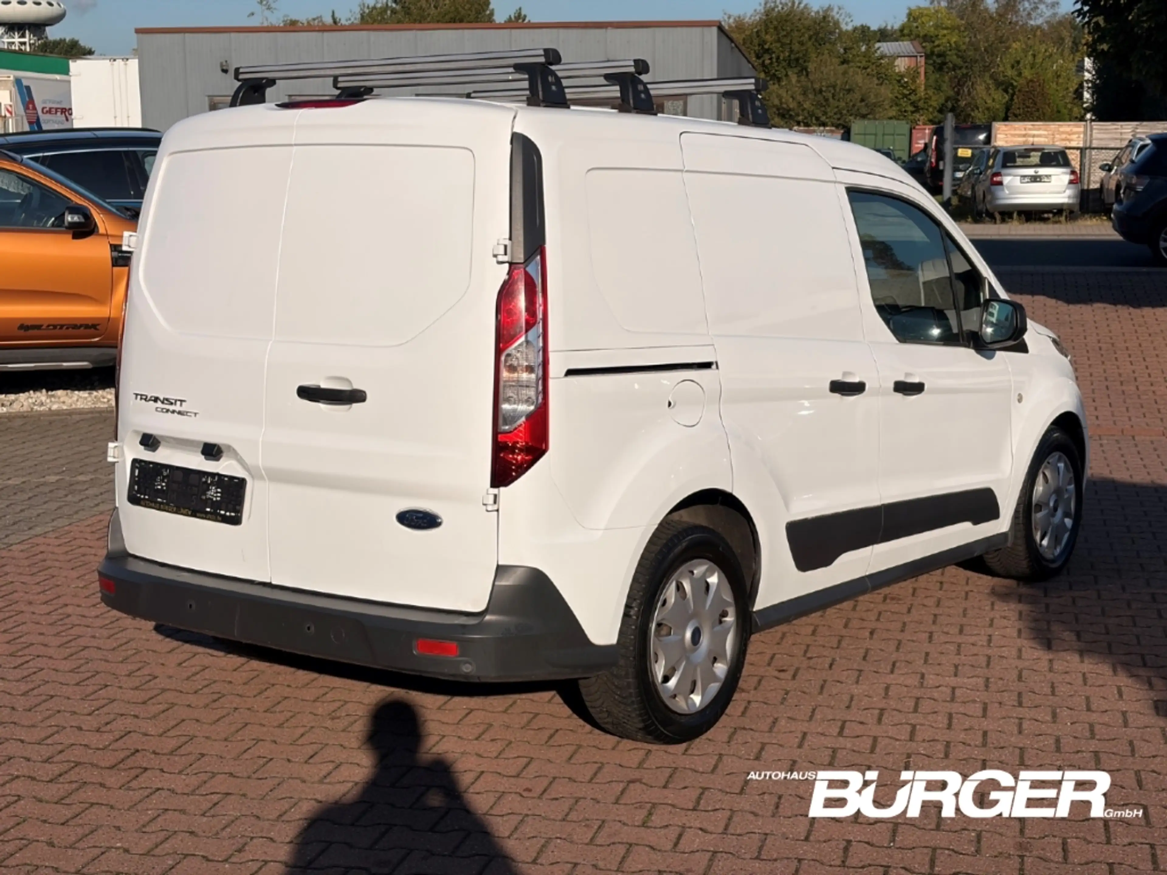 Ford Transit Connect 1.5 TDCi 3 Sitze SHZ PDCv+h Spurhalteass. Notbrems — photo 4