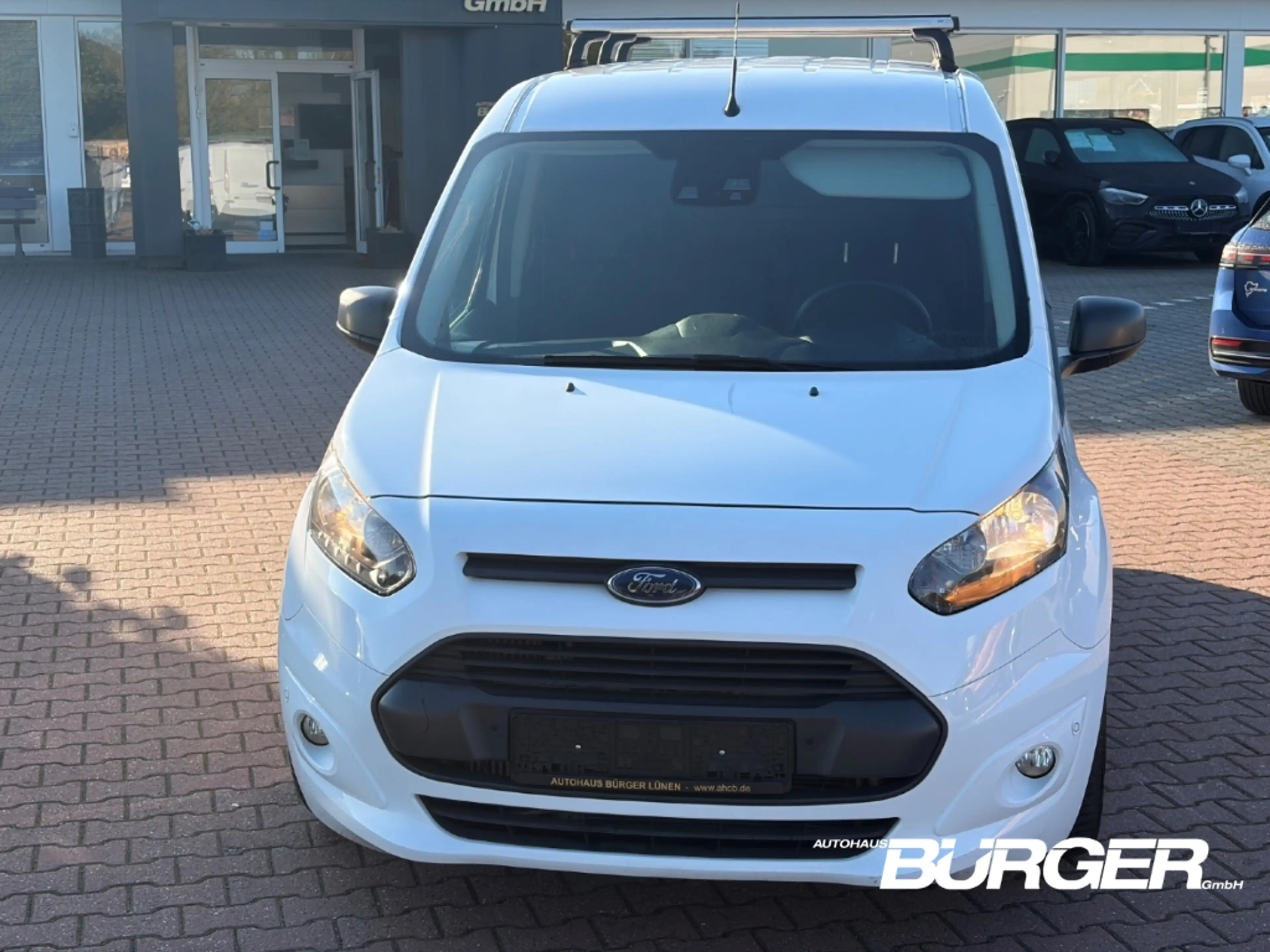 Ford Transit Connect 1.5 TDCi 3 Sitze SHZ PDCv+h Spurhalteass. Notbrems — photo 2