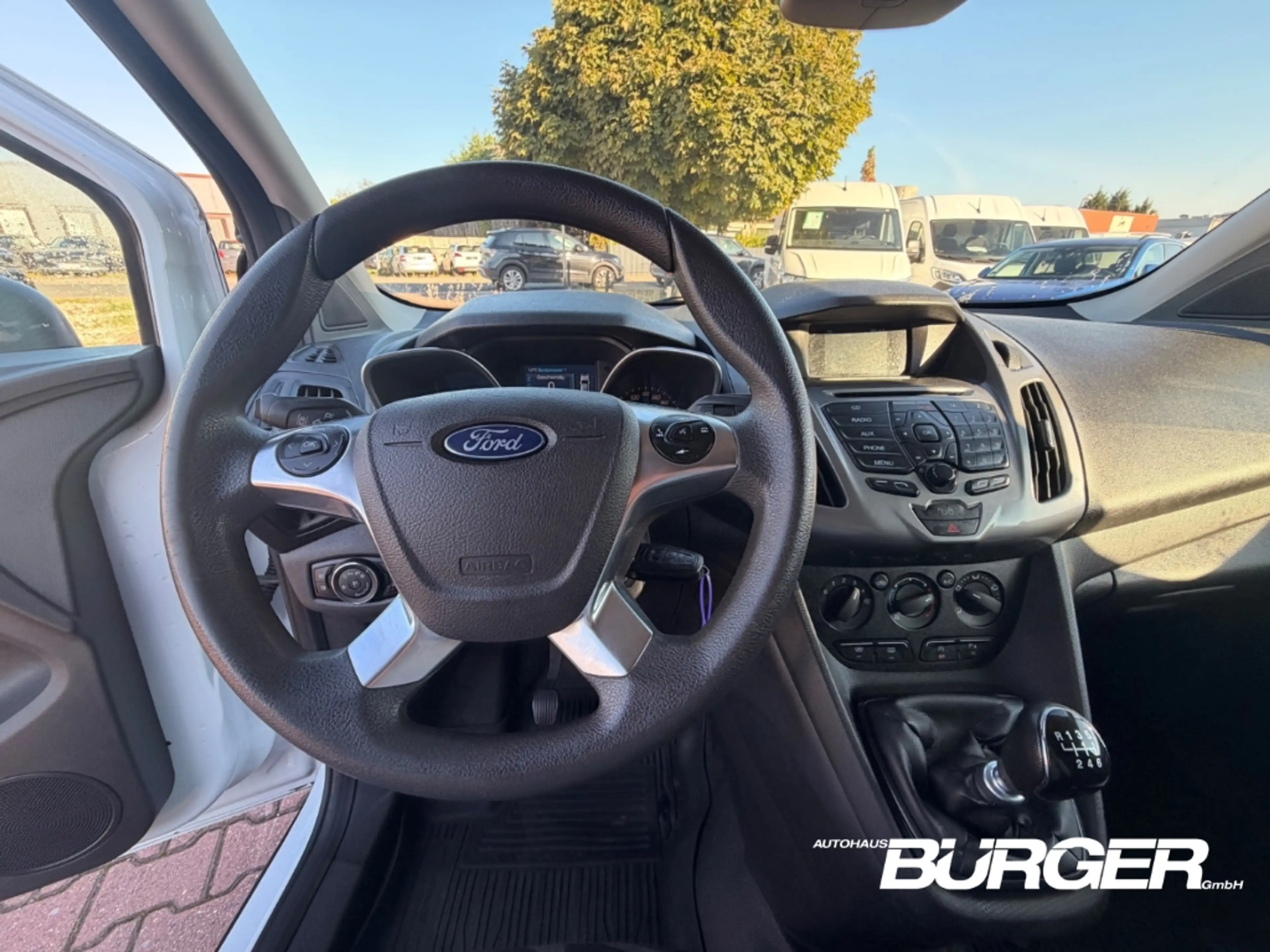 Ford Transit Connect 1.5 TDCi 3 Sitze SHZ PDCv+h Spurhalteass. Notbrems — photo 8