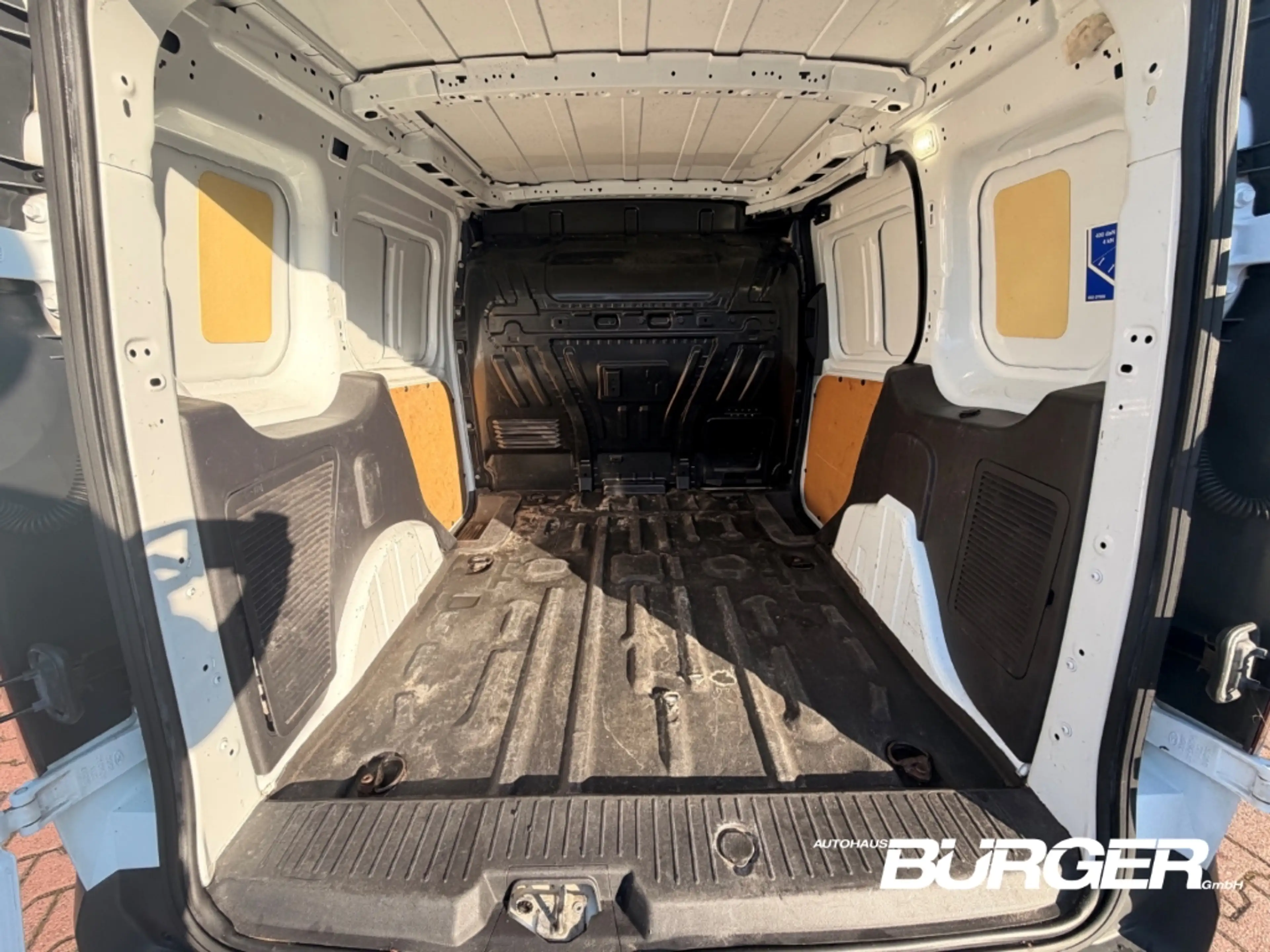 Ford Transit Connect 1.5 TDCi 3 Sitze SHZ PDCv+h Spurhalteass. Notbrems — photo 12