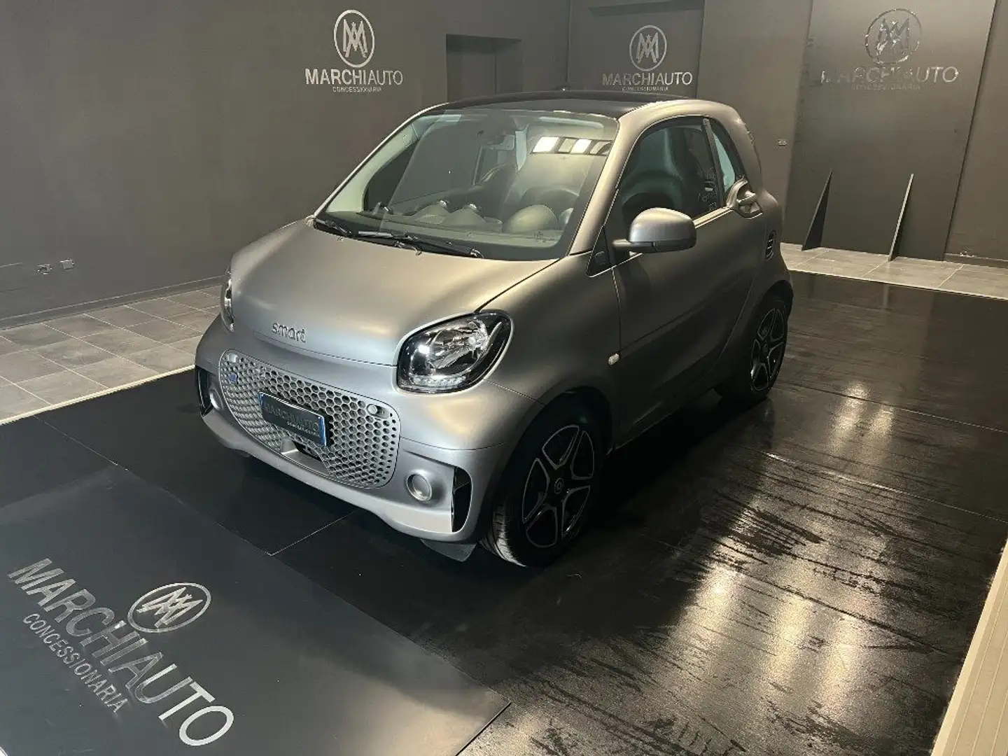 smart forTwo EQ Passion 22kW Grigio - 1