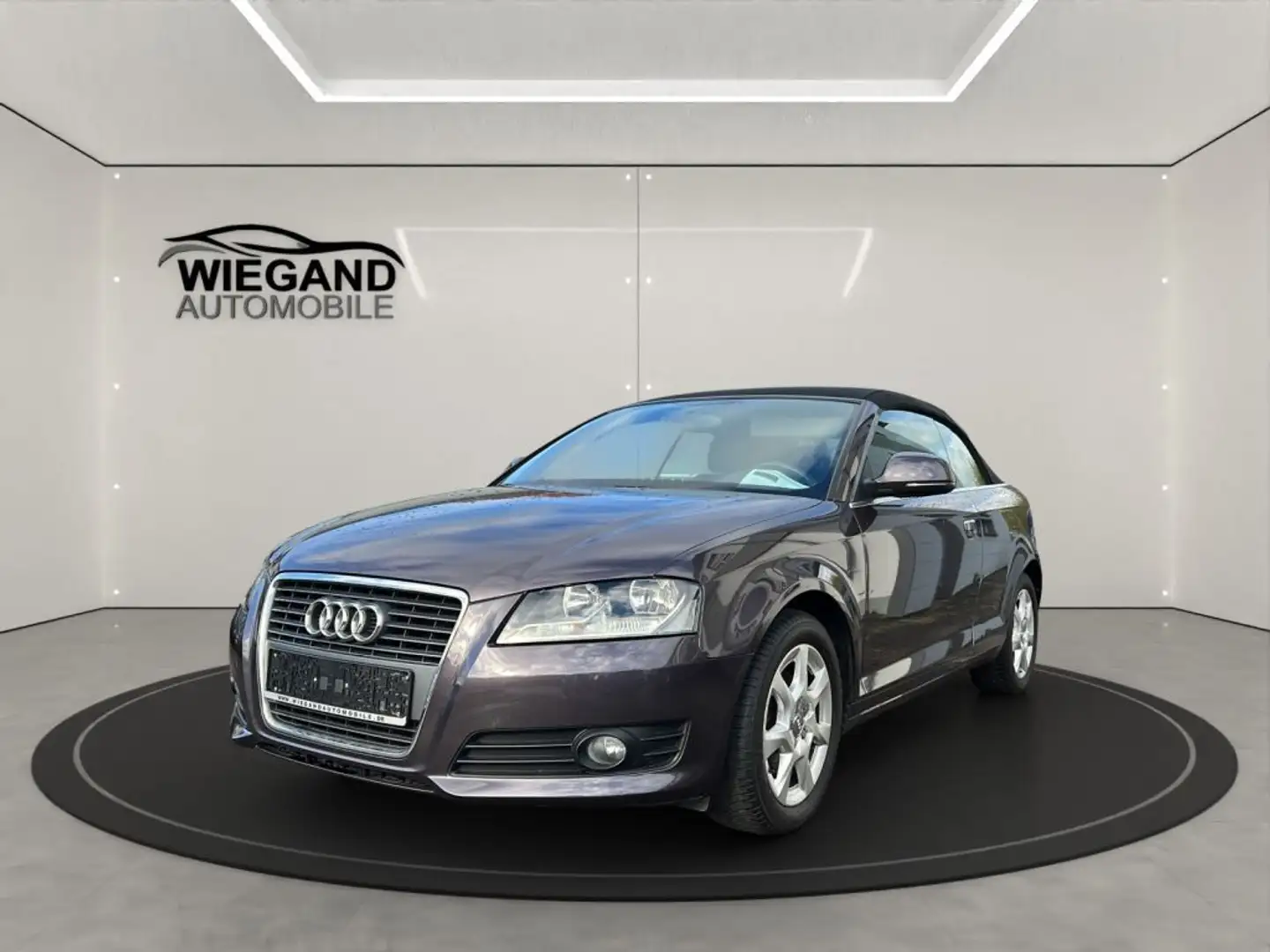 Audi A3 Cabriolet 1.8 TFSI Attraction+SHZ+KLIMA+RADIO Grijs - 1