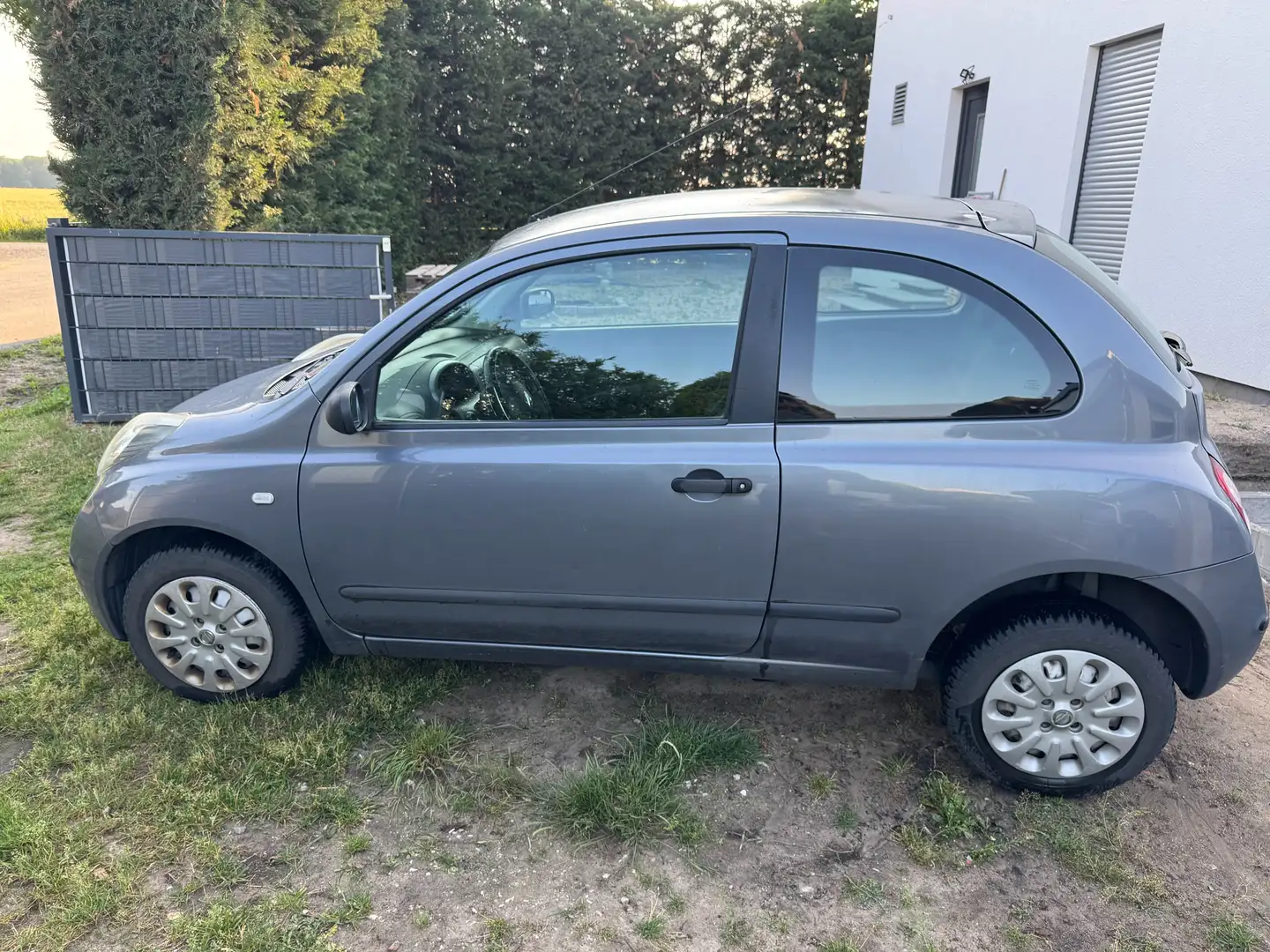 Nissan Micra Micra  3-Türer 1.2 more Gris - 2