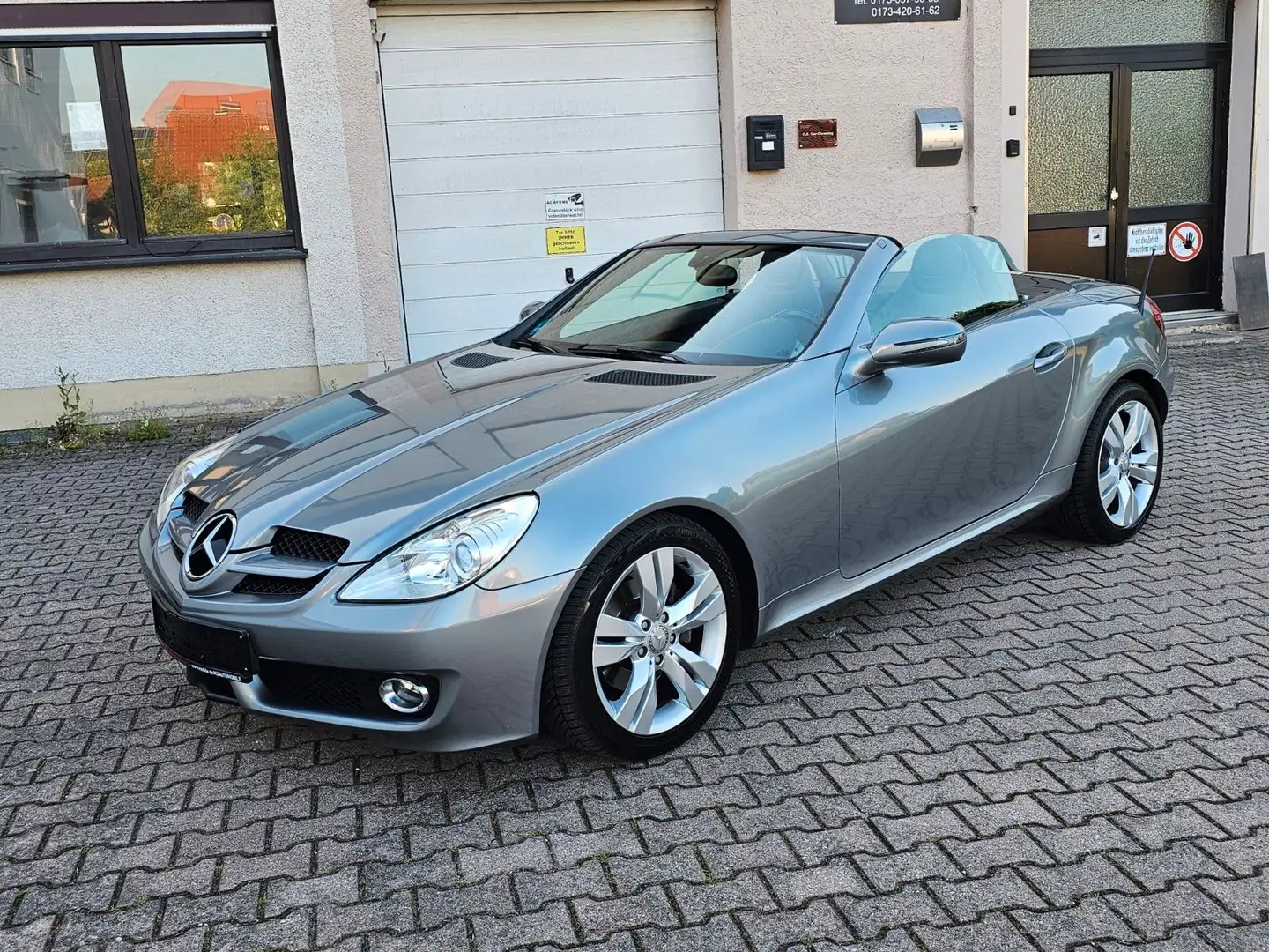 Mercedes-Benz SLK 200 Kompressor 88´500KM TÜV NEU TEMP SHZ RDK Silber - 2