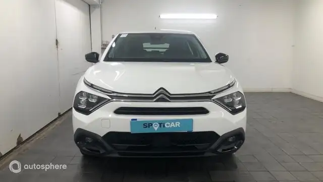 Citroen C4 view 2