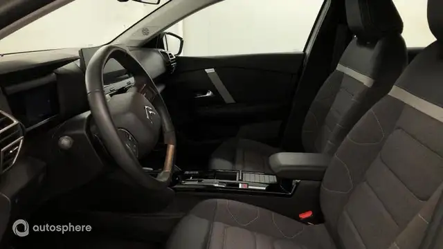 Citroen C4 view 12