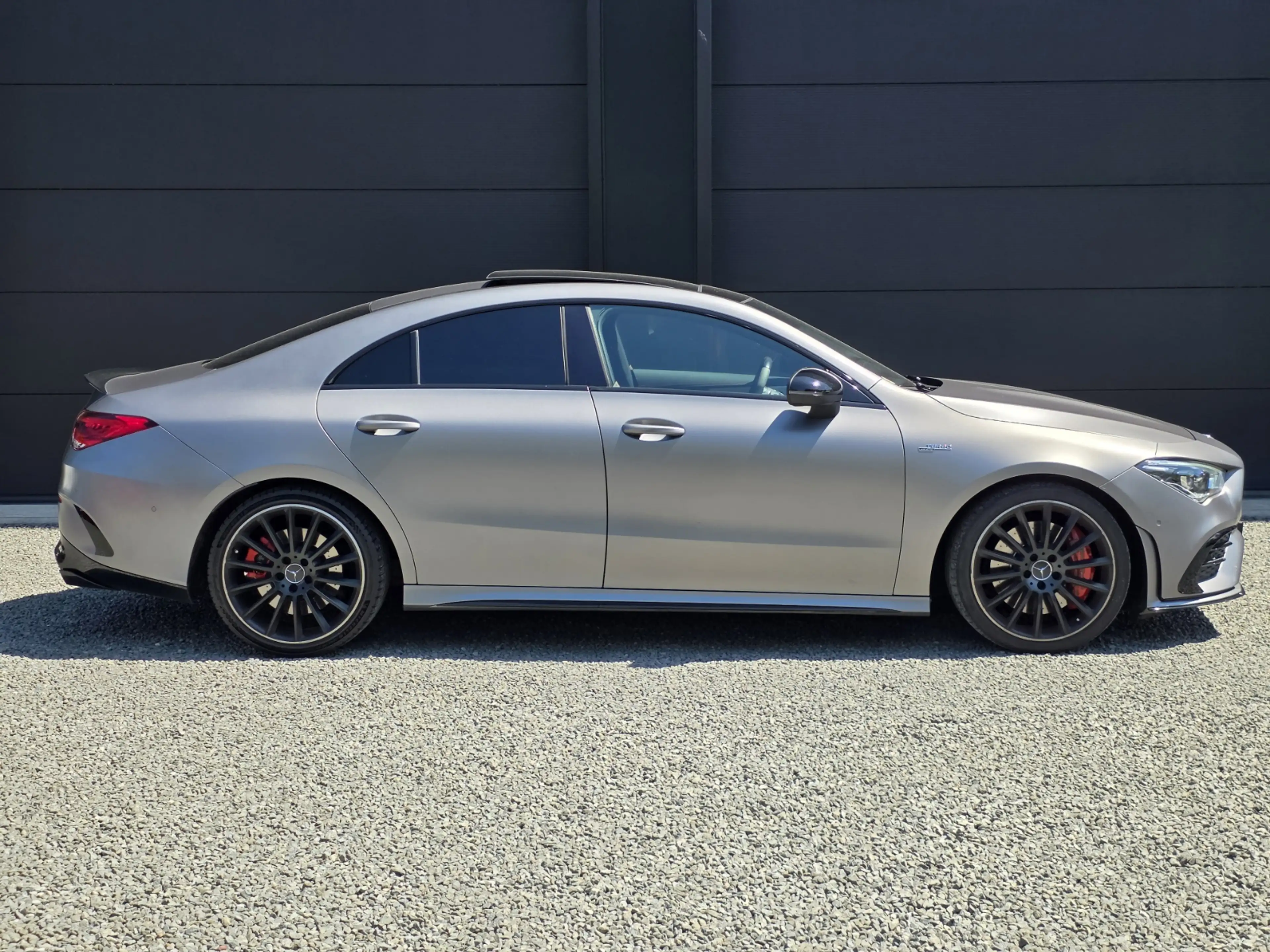 Mercedes-Benz CLA 35 AMG 4MATIC Premium Plus — photo 8