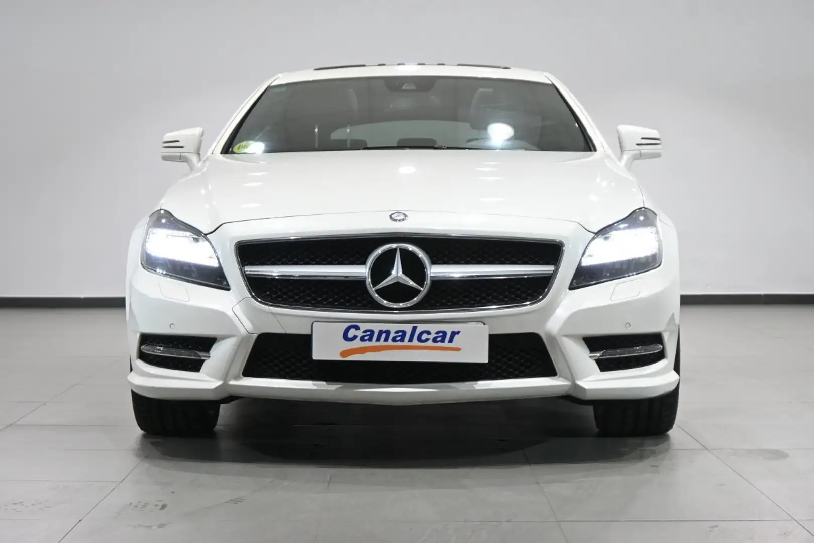 Mercedes-Benz CLS 350 Shooting Brake 350CDI BE (9.75) Aut. Blanco - 2