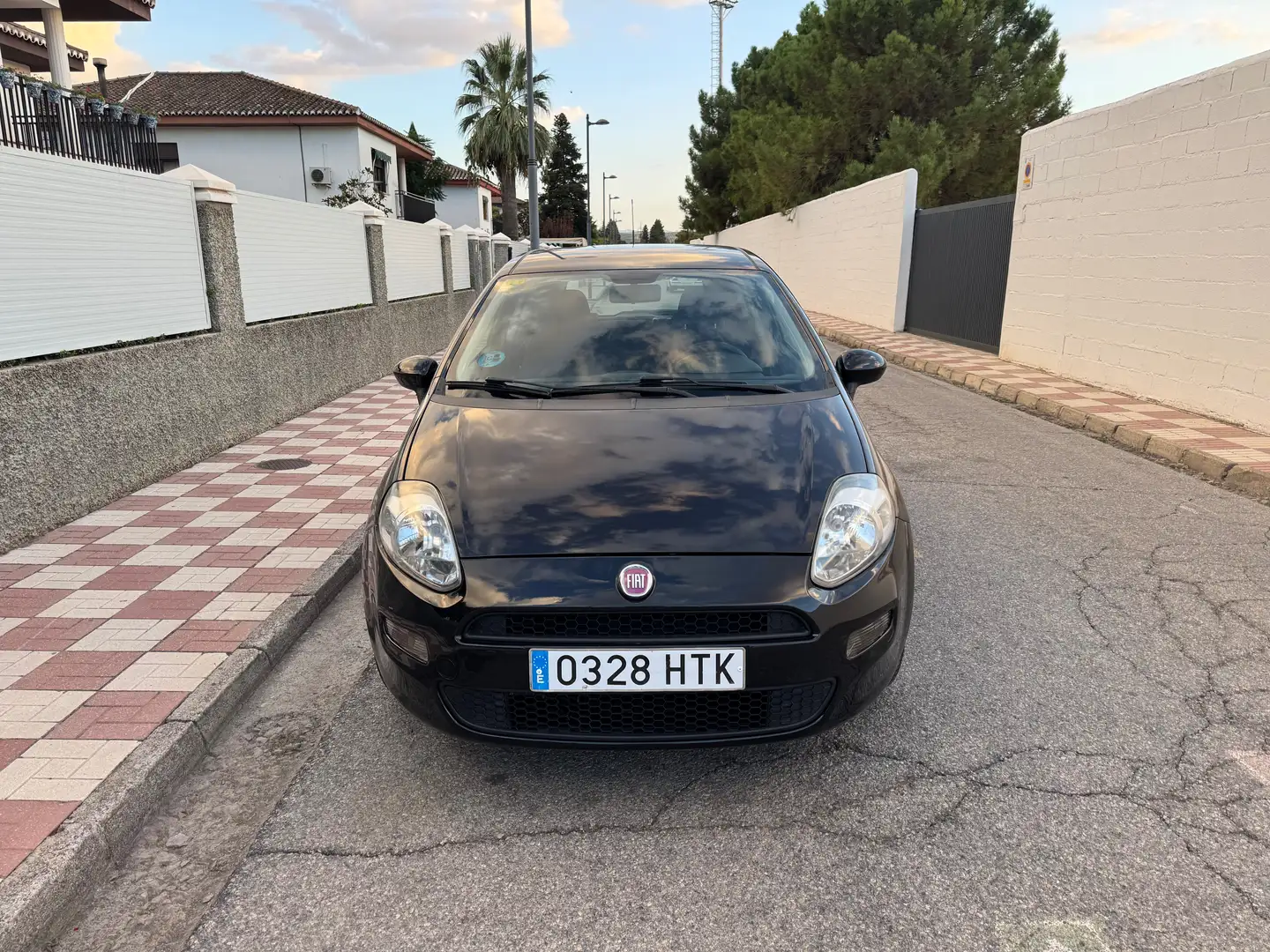 Fiat Punto Negro - 2