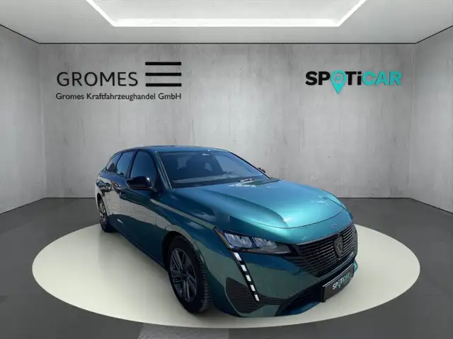Peugeot 308 SW main image