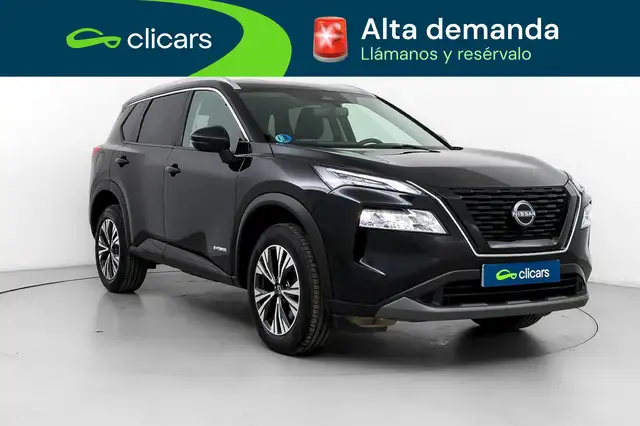 Nissan X-Trail view 3