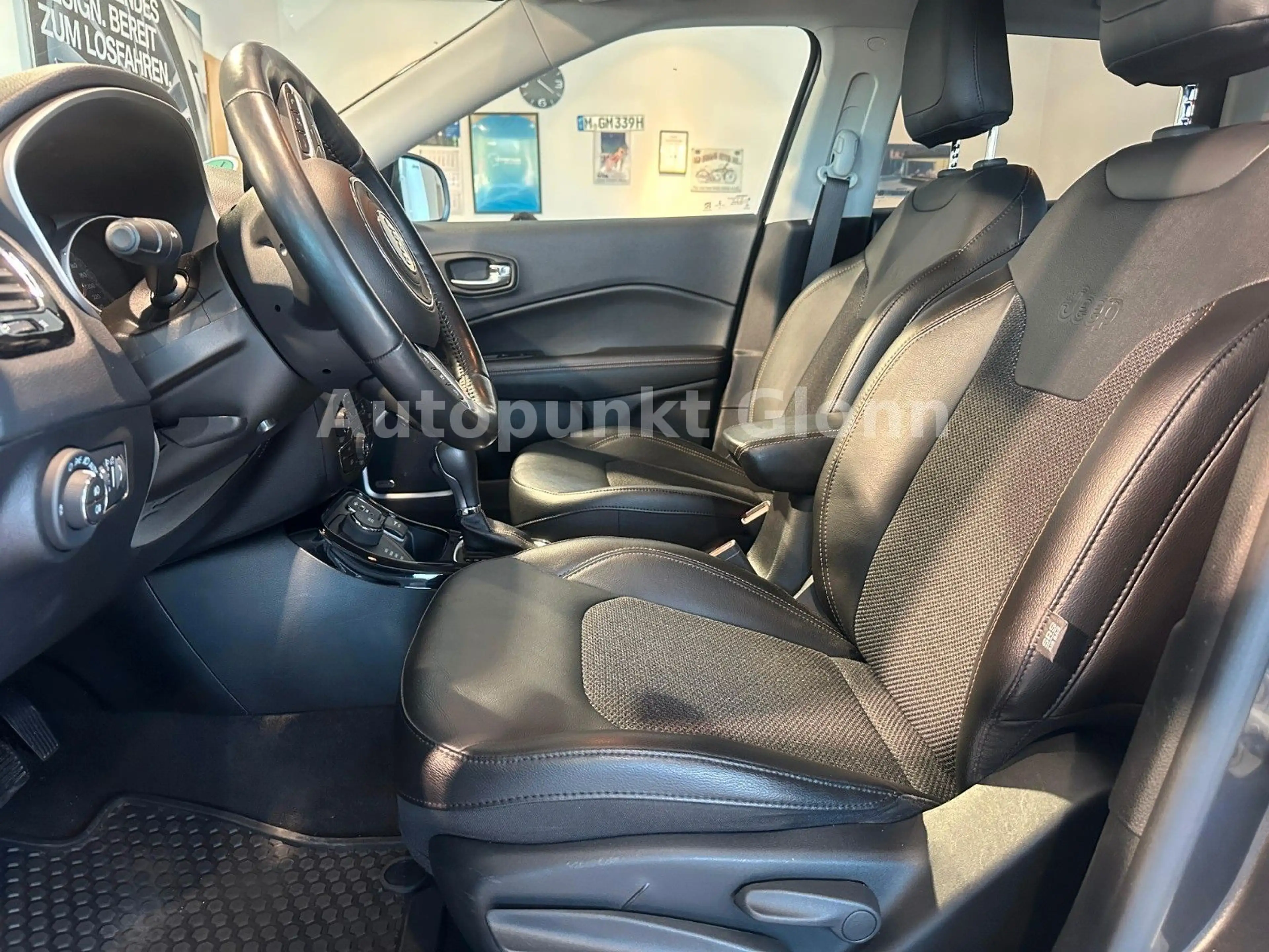Jeep Compass Limited 4WD|Kamera|Navi.|LED|SHZ|LHZ| — photo 11