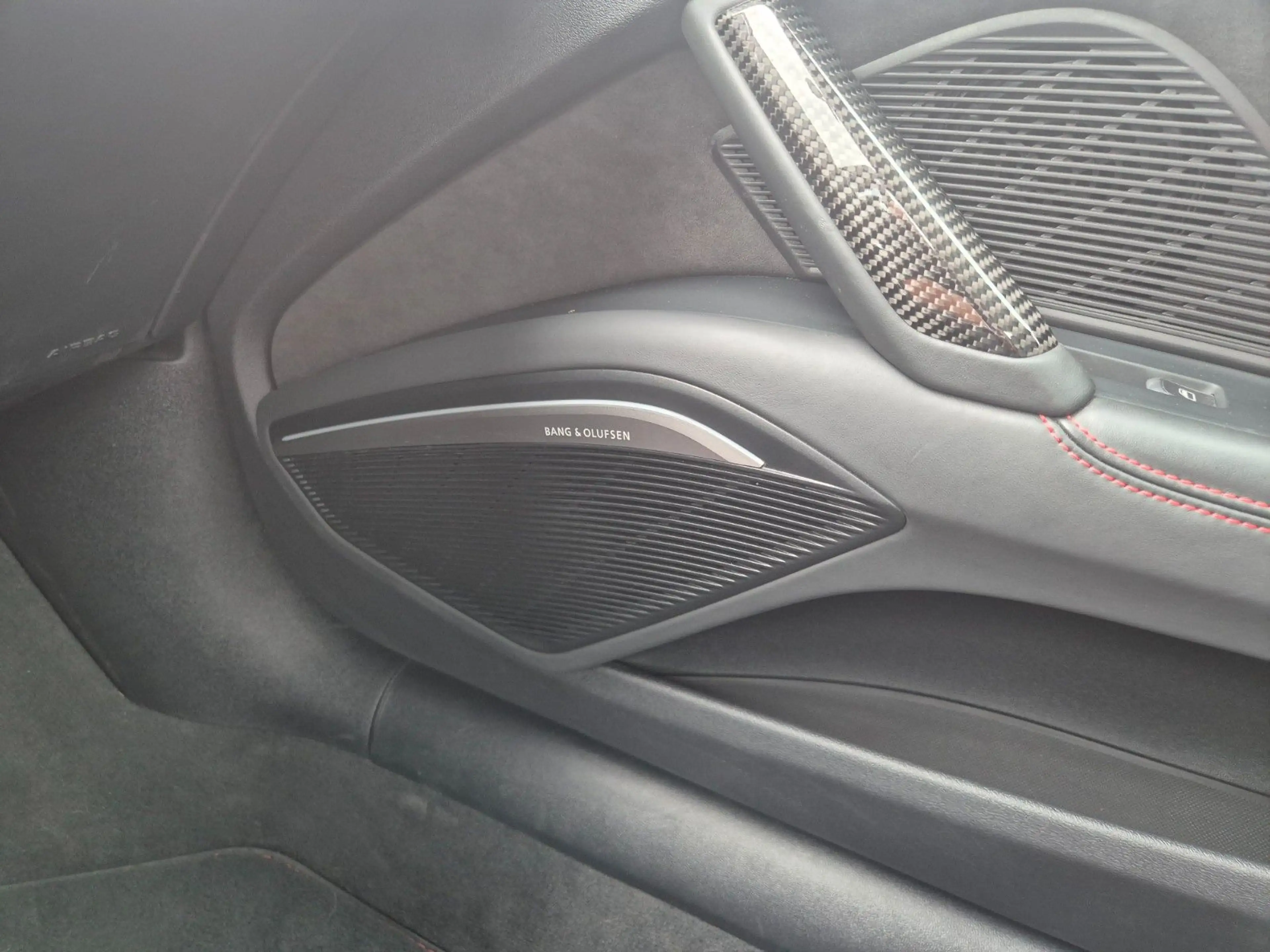 Audi TT RS S tronic quattro Coupe B&O — photo 10